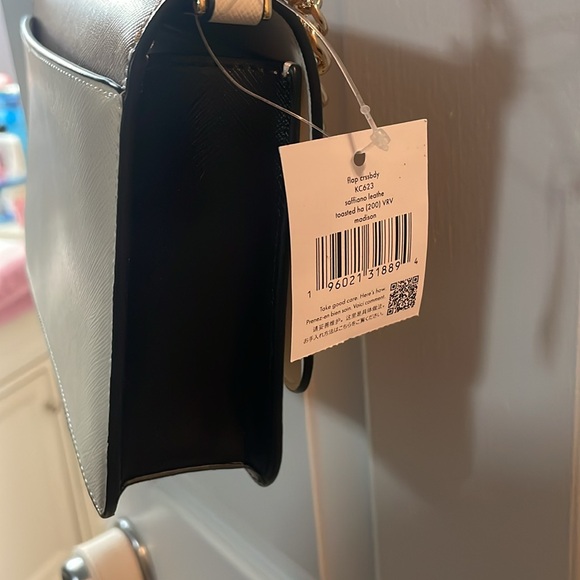 Kate Spade purse - Picture 9 of 9